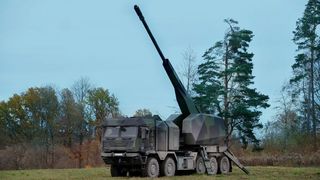 Steilvorlage ins monetäre Ziel! Gab es vor dem Ukrainekonflikt noch viele Bedenken von Bürgern, privates Geld in Rüstungsfirmen zu stecken, so hat sich die Meinung mit Blick auf die derzeitige globale Lage offensischtlich deutlich geändert ... (Bild: Rheinmetall)