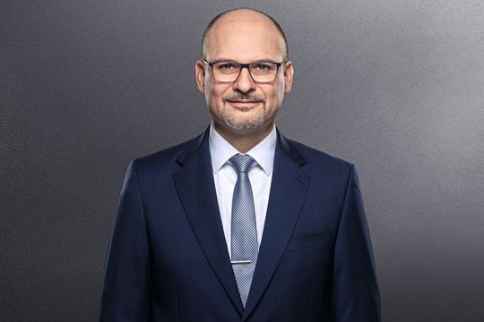 Markus Horn ist CEO der Hartmetall-Werkzeugfabrik Paul Horn GmbH. Er führt das Tübinger Familienunternehmen, das sich auf Präzisionswerkzeuge spezialisiert hat, bereits in dritter Generation.(Bild:  Hartmetall-Werkzeugfabrik Paul Horn GmbH)