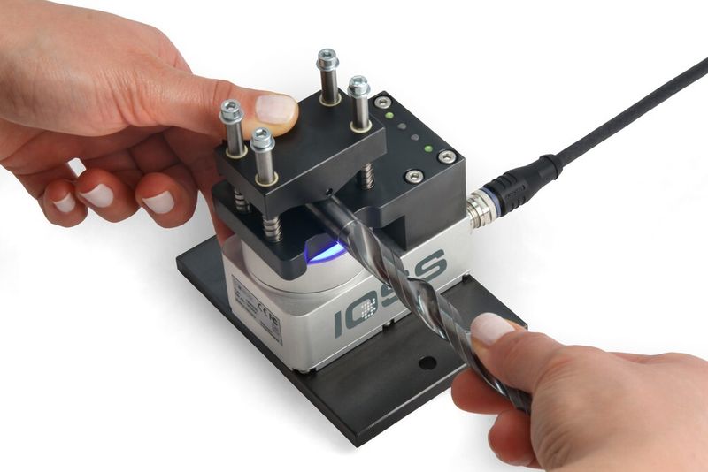 Ergänzt wird das Markiersystem durch den neu entwickelten Tool Reader TR100 von Ioss. (Bild: ACI Laser)