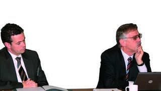 Die Gastgeber (v. r.): Prof. Dr.-Ing. Gerhard Wagner und Juniorprofessor Dr.-Ing. Jan Scholten. Bild: Wehner (Archiv: Vogel Business Media)