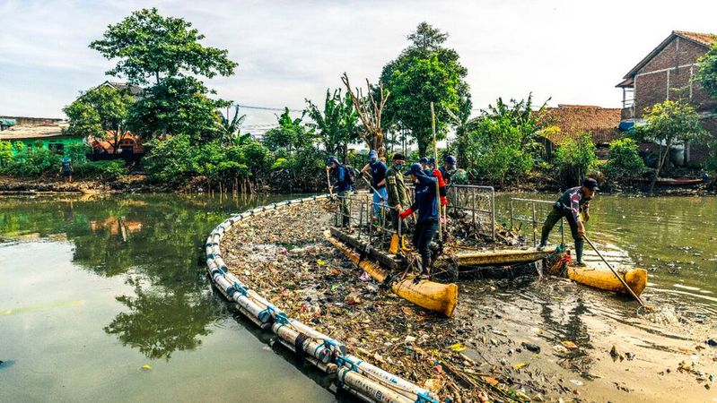 Plastic Fischer arbeitet daran, den Plastikmüll in den Flüssen zu reduzieren, um die Verschmutzung der Meere zu vermeiden. Das Unternehmen hat sich für das Siemens-Xcelerator-Portfolio entschieden, um die Vorteile der digitalen Transformation auf seine Produktentwicklung zu übertragen.(Bild:  Plastic Fischer GmbH)