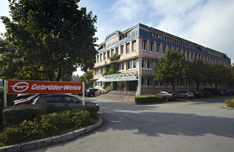 Die 1823 gegründete Gebrüder Weiss GmbH mit Hauptsitz in Lauterach in Vorarlberg ist die älteste österreichische Unternehmung im Bereich Transport und Logistik und das größte private Speditionsunternehmen in Österreich. (Bild: Gebrüder Weiss)