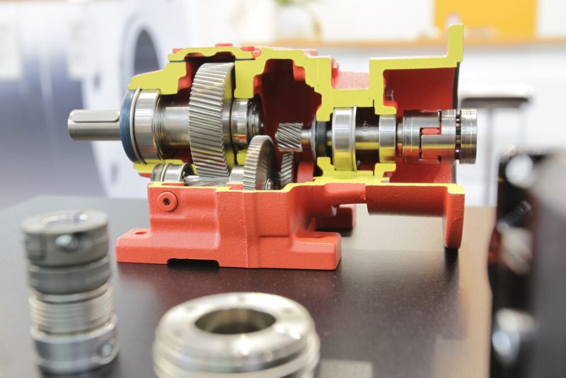 Alles für die Antriebstechnik: Vom größeren Getriebe ... (Bild: Motek)