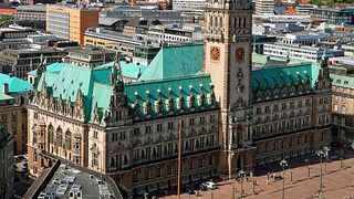 Hamburg hat eine umfassende neue Digitalstrategie vorgelegt (Kara – stock.adobe.com)