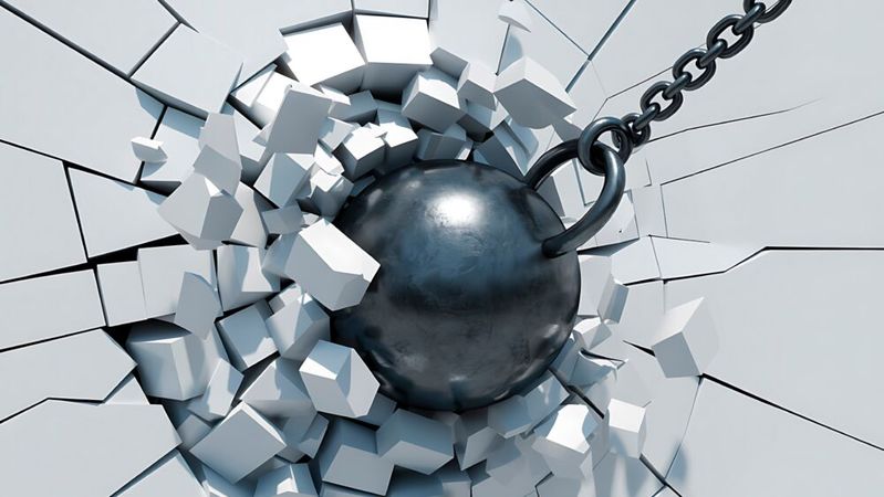 Wenn es um Kernanwendungen in einem Unternehmen geht, ist die Abrissbirne selten die beste Option. Hybride Ansätze und Parallelbetrieb mithilfe von Containern ermöglicht eine sanfte Evolution. (Bild: ©  HOSSAIN - stock.adobe.com / KI-generiert)