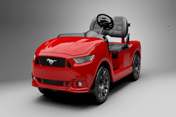 ür die Pony-Fans unter den Golfern hat ein amerikanisches Unternehmen vom aktuellen Mustang eine offiziell lizenzierte Golfcart-Version auferlegt. (Foto: Caddyshack)