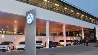 Der Hauptbetrieb von Volkswagen Automobile Stuttgart – ein anderer Teil des Betriebs in der Heilbronner Straße beherbergt inzwischen Cupra. (Bild: Volkswagen Automobile Stuttgart)