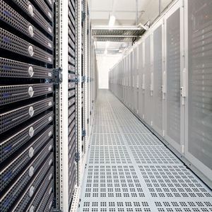 Der Blick in ein Host-Europe-Rechenzentrum (Archiv: Vogel Business Media)