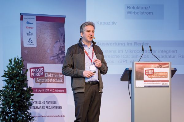 Prof. Roberto Leidhold, Otto-von-Guericke-Universität Magdeburg: Trends & Herausforderungen bei sensorlosen und sensorbehafteten Antrieben. (Stefan Bausewein)