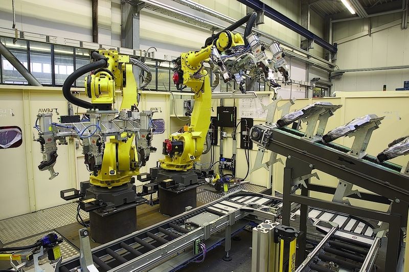 Flexibilität im System: Bei einer Bauteilmodifikation müssen in vielen Fällen lediglich die bauteilspezifischen Werkzeuge und Vorrichtungen ausgetauscht werden. (Archiv: Vogel Business Media)