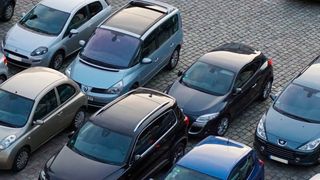 Der VDA will das deutsche Parksystem reformieren. (gemeinfrei)