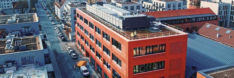 Abb. 1: In der Annastraße 27 im Göttinger Norden hat die „Life Science Factory“ Anfang 2022 ihren Betrieb aufgenommen.(Bild:  Siemens)