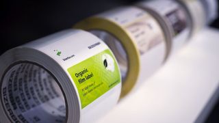 Die Interpack nutzt Bizerba in diesem Jahr, um zum Beispiel zu demonstrieren, wie Verpackungen nachhaltiger werden können. Maßgeblich, heißt es, tragen dazu auch Etiketten bei. Hier ein kleiner Überblick, über den Messeauftritt im Mai in Düsseldorf. (Bild: Bizerba)