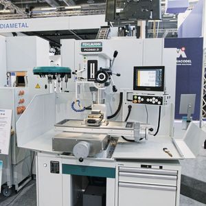 Fehlmann proporse toujours sa célèbre gamme de perceuses/fraiseuses Picomax 21-D/21-M qui on fait la réputation de la marque. (Source :  MSM)