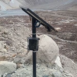 One of the solar-powered camera traps: they are based on the Raspberry Pi 4 single-board computer.(Image: Raspberry Pi)