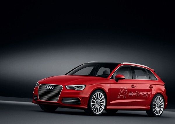 Audi präsentiert den Plug-In-Hybrid A3 e-tron auf dem Genfer Automobilsalon 2013 (Bild: Audi)