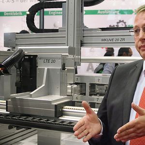 Rainer Geschwindner stellte das neue Konzept vor: Mit ausgewählten Partnern will Schaeffler neue Märkte erschließen und langfristig wachsen.