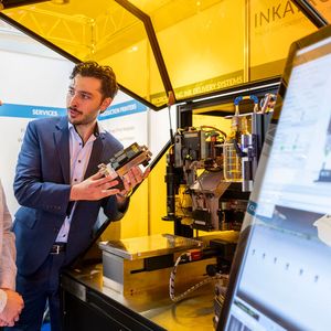 Auf der Lopec in München, der weltweit führenden Fachmesse mit begleitendem Kongress für flexible, organische und gedruckte Elektronik, erhalten Besucher vom 24. bis 26. Februar 2026 einen fundierten Einblick in aktuelle technologische Entwicklungen.(Bild:  Messe München GmbH)