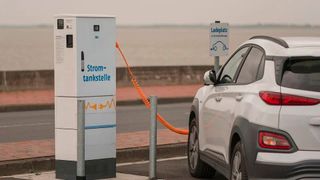 Beim Kauf eines gebrauchten E-Autos sollten Interessenten nicht nur nach dem Ladeverhalten fragen. (Bild: gemeinfrei)