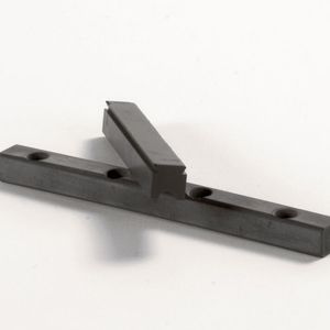 ...lässt sich aber im Rahmen der Herstellung und Formgebung leichter bearbeiten als herkömmliche Keramik.(Bild:  MLC)