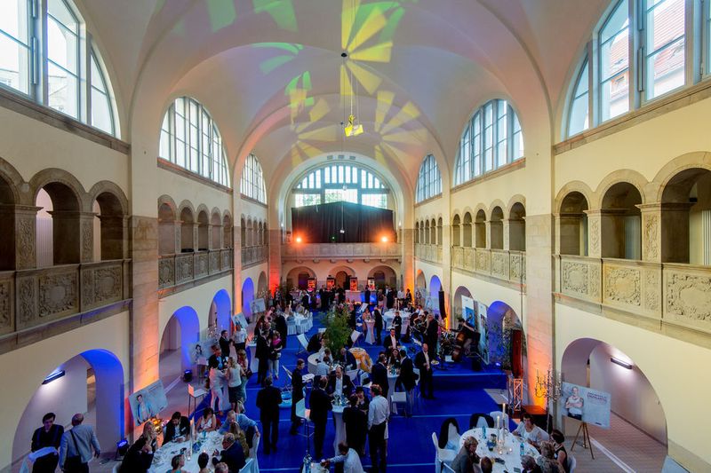 Das Stadtbad Odersberg bietet … (Christian Kruppa / BVMed)