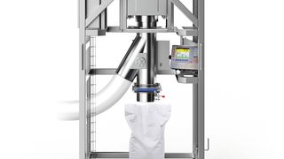 Abfüllwaage mit Rohr-Metalldetektor (Bild: Höfelmeyer)