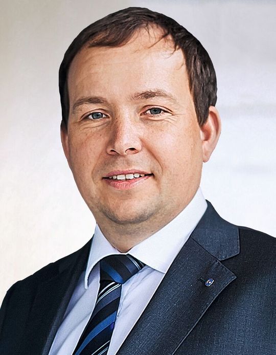 René In der Stroth: Der neue COO bei IMM electronics durfte gleich ans Krisenmanagement ran.(Bild:  IMM electronics)