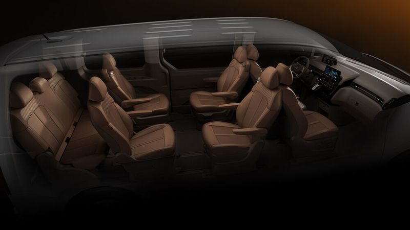 Die Sitze in der zweiten Reihe sind optional drehbar. (Hyundai)