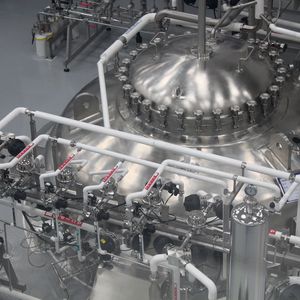 Das Bild zeigt die Biologicals-Fertigung bei Samsung.