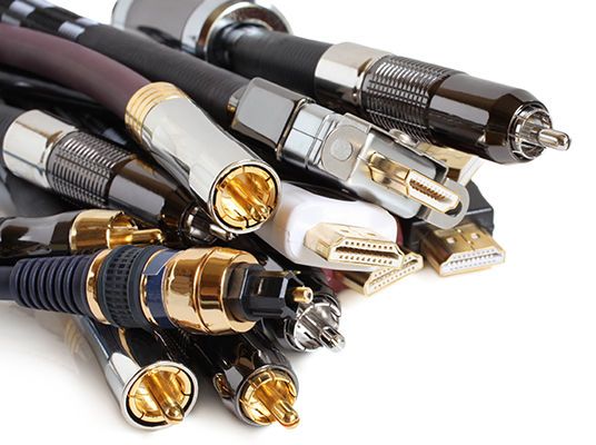 The acquisition will create a new cable giant in the US market. With 24 million customers on the whole, the new company is breathing down the neck of the market leader Comcast which has 27 million customers. (icon) (Picture: © Popova Olga - Fotolia)