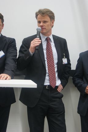 Bernd Schürholz, Direktor Mittelstand und PSC bei IBM, berichtete auf dem VAD-Roundtable über Nutzwerte der PSCs für Partner. (Archiv: Vogel Business Media)