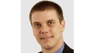 Dr. Axel Grüneklee stellt auf dem Leichtbau-Gipfel 2015 in Würzburg das InCar plus-Projekt von ThyssenKrupp Steel Europe vor. (Foto: ThyssenKrupp)