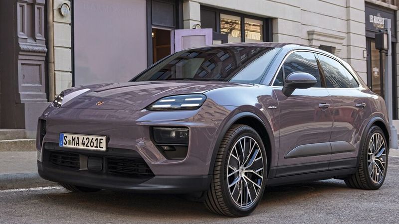 Der Macan war 2025 Porsches Bestseller. Die Hälfte der Verkäufe entfiel auf die E-Variante.(Bild:  Porsche)