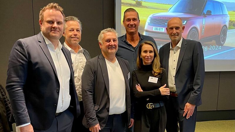 Der VDJL richtet sich neu aus: (v.l.) Sebastian Kujawa (Auto-Nagel Dinslaken), Thomas Göldner (Autohaus Zwerger,Ravensburg), Ingo Henning (Auto Eder, Traunstein), Carsten Fastenrath, Tanja Woltmann-Knigge, Andreas Everschneider.(Bild:  VDJL)