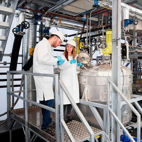 Kunststoffrecycling: Prozessüberwachung im Technikum in Freising(Bild:  Fraunhofer IVV)