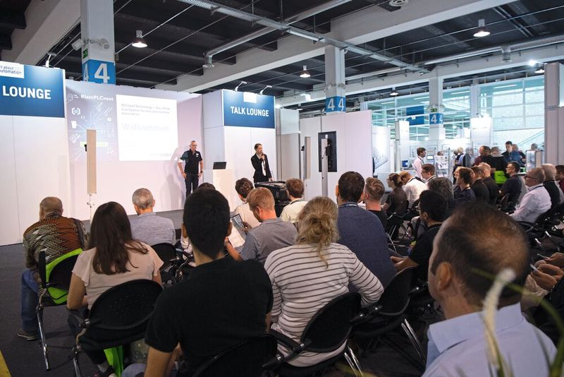 Die «maintenance Schweiz 2024» und die «all about automation» präsentieren vom 28. bis 29. August 2024 in Zürich Zukunftstechnologien, die die Bereiche industrielle Instandhaltung mit Industrieautomation, Robotik und Digitalisierung zusammenbringen.  (Bild: Easyfairs/Susanne Seiler)