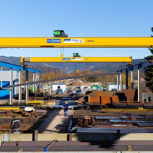 (Stahl Crane Systems)