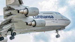 Die Lufthansa will Geschäftsreisenden jetzt schon vor dem Flug viel Arbeit abnehmen. Und zwar gibt es mit Swifty jetzt eine auf künstlicher Intelligenz basierende App, die die Organisation einer Reise wesentlich einfacher und übersichtlicher macht, wie die dpa erfahren hat. (Bild: Lufthansa)