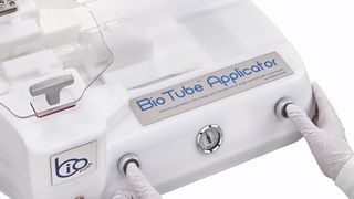 Der Bio Tube Applicator ermöglicht eine sichere Verbindung zwischen Schlauch und
Verbinder, ohne die Innenwände des Schlauches zu beschädigen. (Bild: Watson-Marlow)