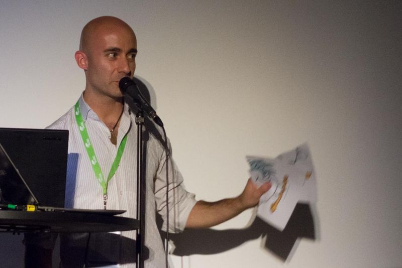 Ein Blatt Papier spielte auch bei der Session 