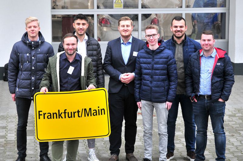 Bei den Automobilkaufleuten traten in diesem Jahr sieben Teilnehmer an. (Schmidt/autoFACHMANN)