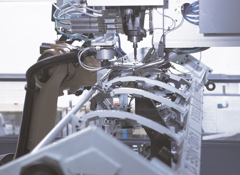 Zu den Kompetenzen von Kuka gehört unter anderem die Fertigung von Außenhaut, Strukturteilen oder Antriebskomponenten. (Bild: Kuka)