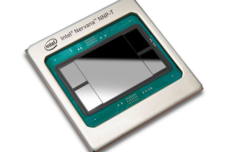 Am Beispiel des (mittlerweile eingestellten) Neuralprozessor-SoCs Nervana NNP-T von Intel ist gut zu sehen, wie der Gesamtchip per Advanced Packaging aus mehreren Chiplets zusammengesetzt ist. 