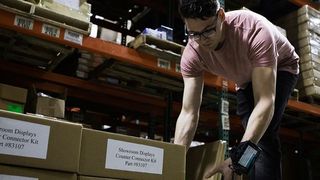 Gartner schätzt, dass bis 2025 25 Mrd. vernetzte Objekte in Betrieb sein werden. Das Internet der Dinge verspricht Transparenz in den Fertigungsstraßen – dank intelligenter Sensoren, Labels und Tags. (Zebra Technologies)