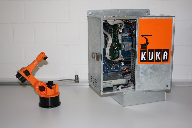 Einer der Fujitsu-Kunden ist der Roberter-Bauer KUKA, der ganz in der Nähe von Augsburg sitzt. (Archiv: Vogel Business Media)