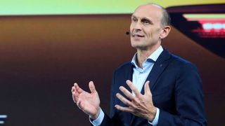 Volkswagen weist die Anschuldigungen gegen Ralf Brandstätter zurück. (Bild: Volkswagen)