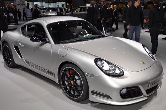 Der Cayman R wird mit 330 PS die neue Spitzen-Variante des Coupés. (Archiv: Vogel Business Media)
