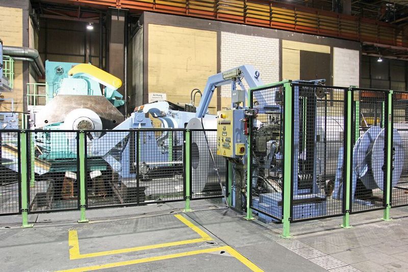 Aufhaspel, Bundhubwagen und Bundumreifung. (Unitechnik)