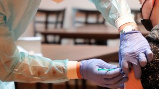 Mehr als 800 Beschäftigte in den Mitgliedsbetrieben nahmen das Impfangebot der Innung Mittelbaden an. (Bild: gemeinfrei)