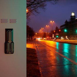 Die RC2-Griffe von Dirak eignen sich unter anderem dazu, Schaltschränke im Bereich der Telekommunikation sicher zu verschließen. 